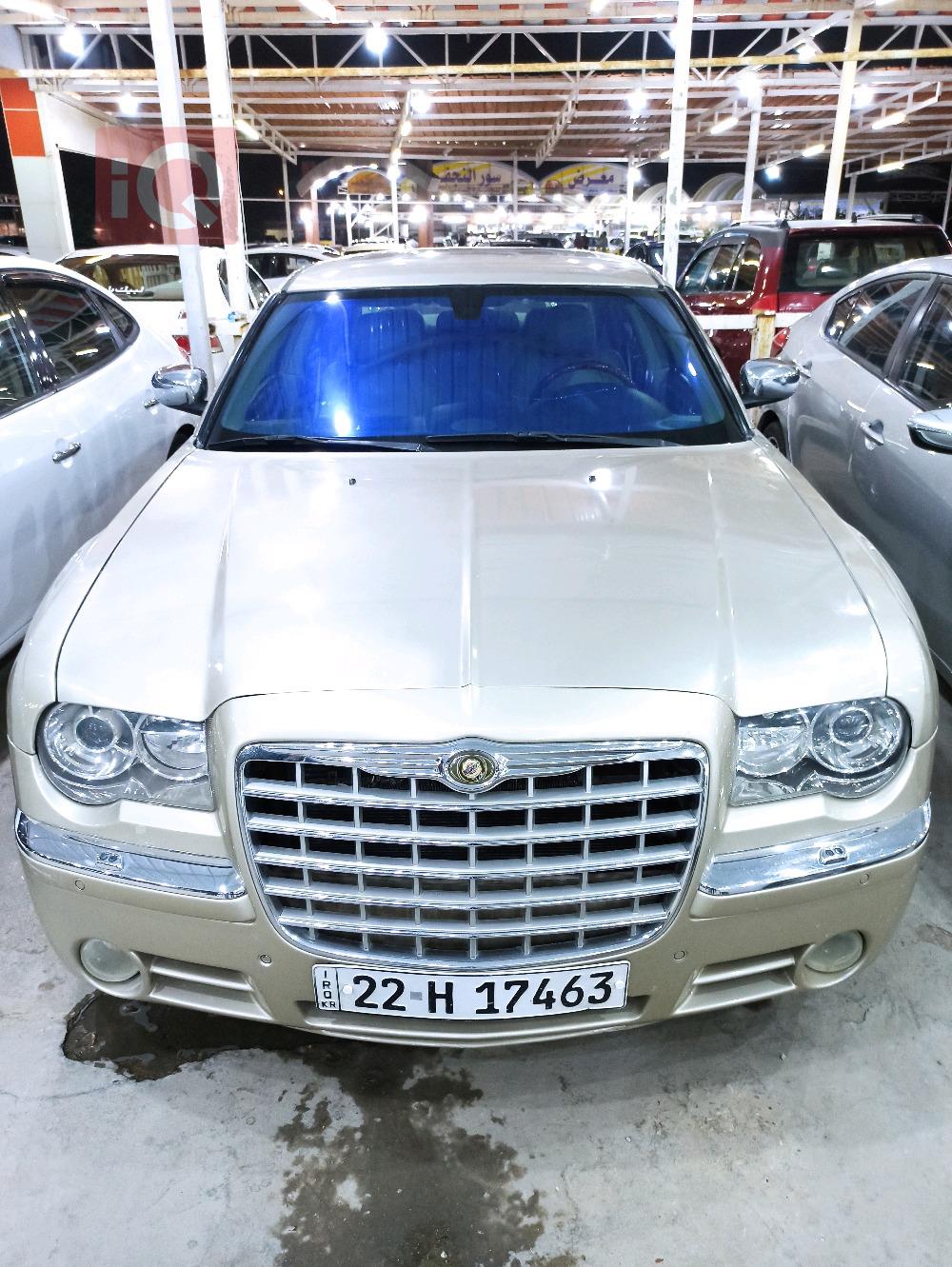 کرایسلەر 300